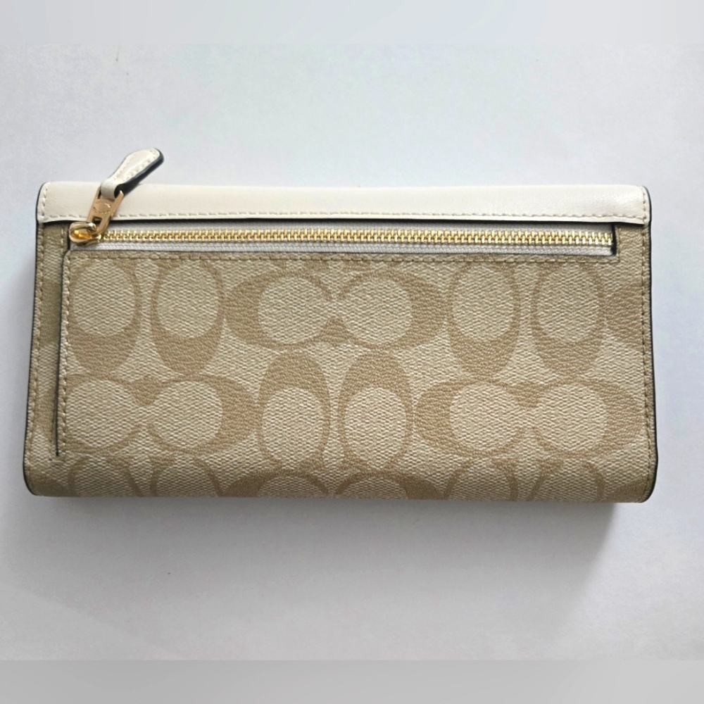 COACH "Women's Wallet"